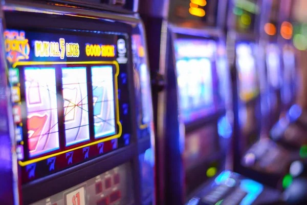 Account settings page at bravotogel showing security options and payment method management